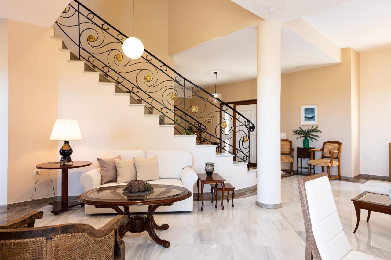Villa Simore 罗希姆诺 外观 照片